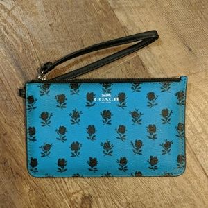 NWOT Coach Small Wristlet